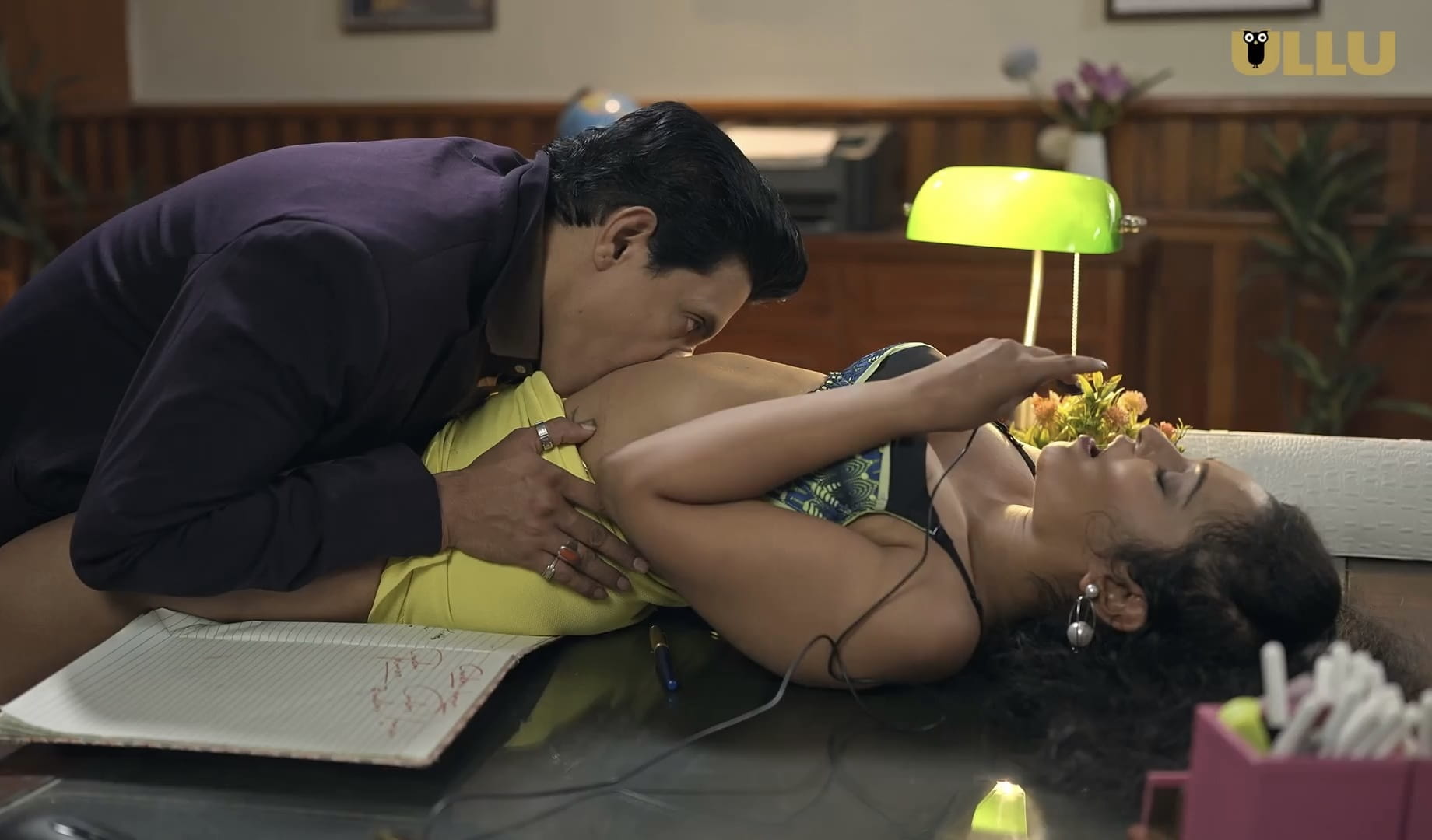 Aah Se Aaha Tak Part 1 E01 2024 Hindi Hot Web Series – Ullu